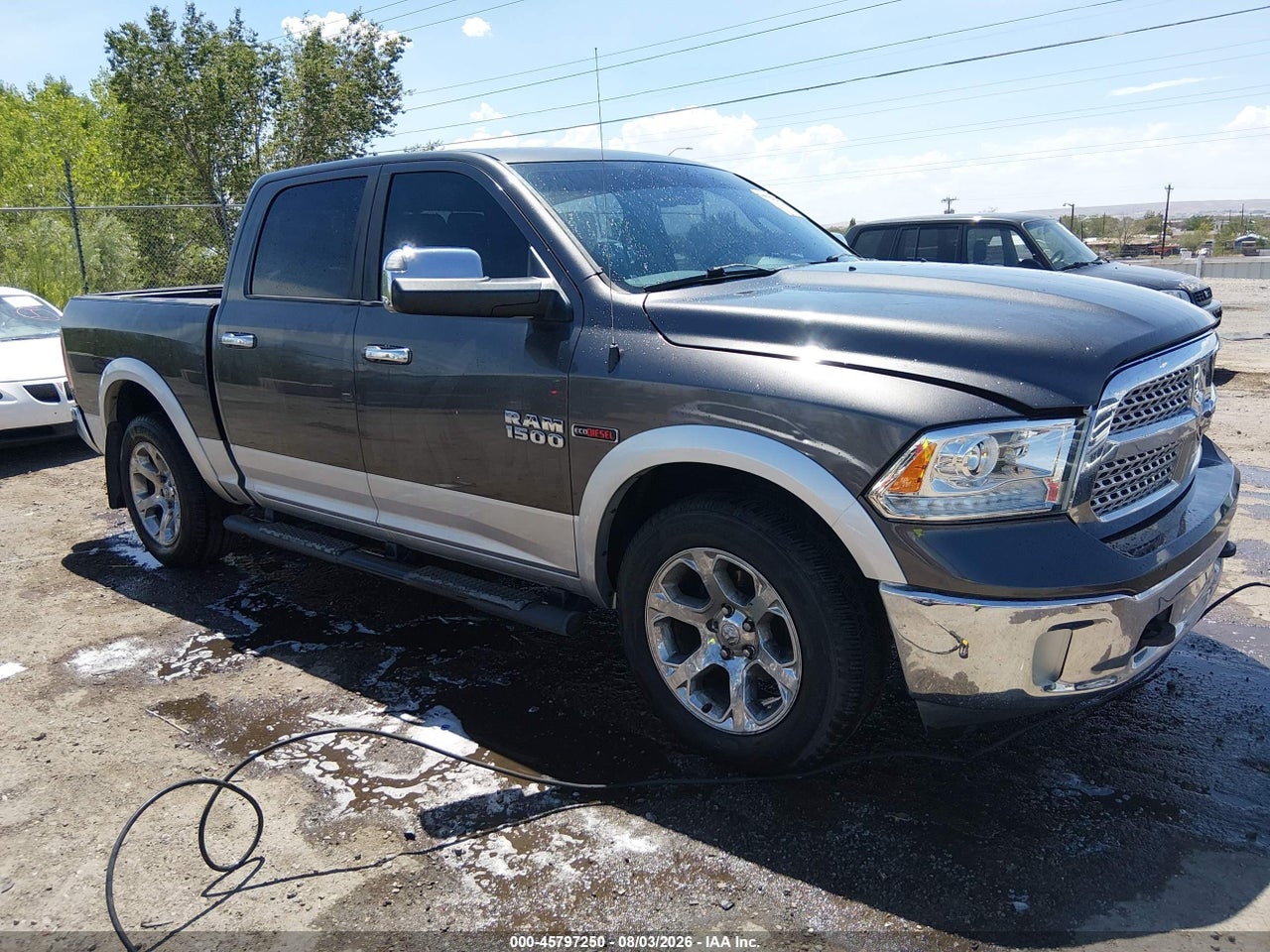1C6RR7NM4FS****** · 2015 RAM 1500 LARAMIE