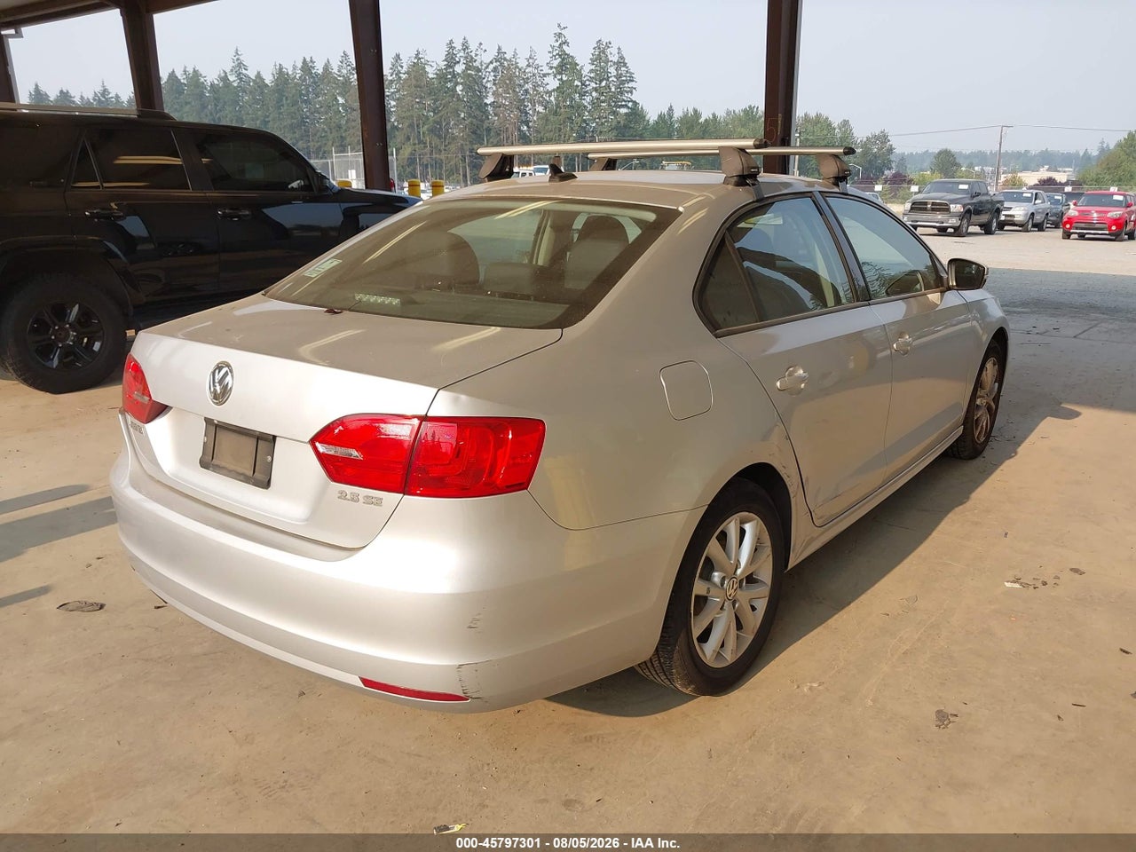 2012 VOLKSWAGEN JETTA 2.5L SE · 4/11