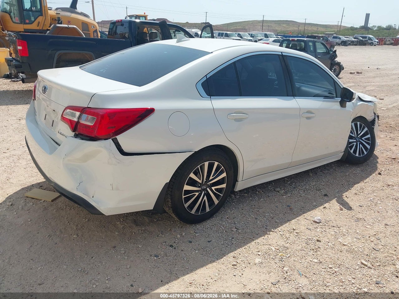 2018 SUBARU LEGACY 2.5I PREMIUM · 4/11
