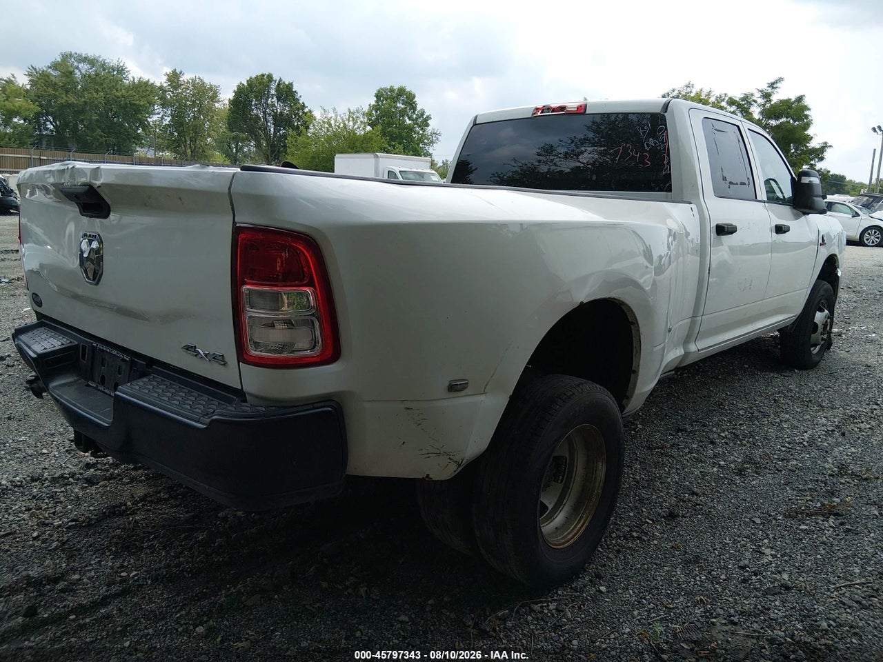 2024 RAM 3500   · 4/13