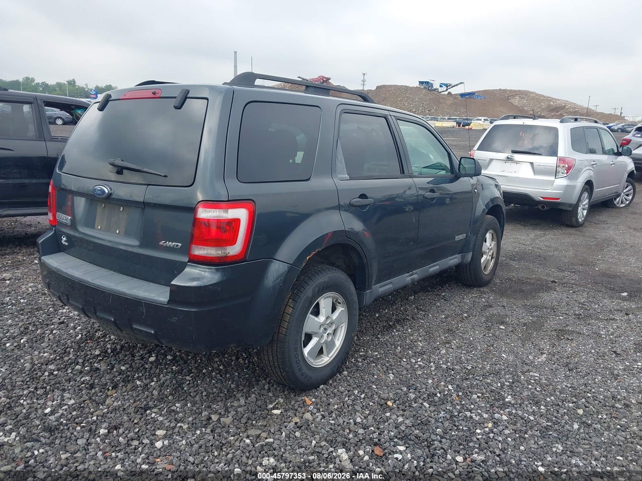 1FMCU93108K****** · 2008 FORD ESCAPE XLT · 4/11