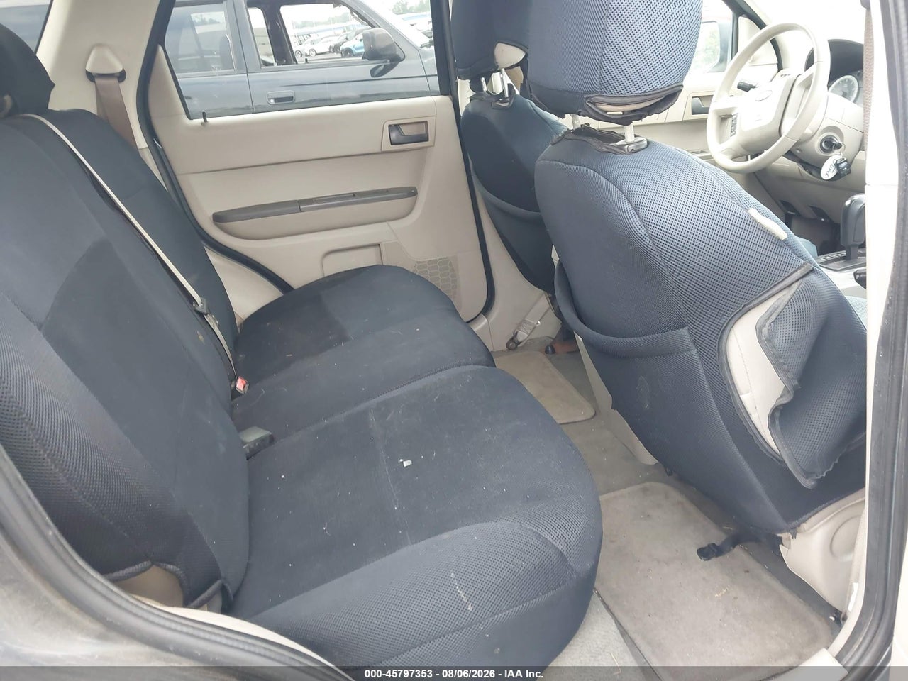 1FMCU93108K****** · 2008 FORD ESCAPE XLT · 8/11