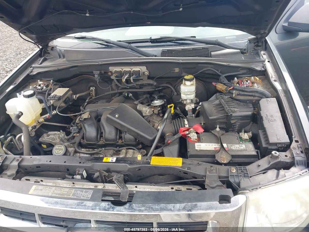 1FMCU93108K****** · 2008 FORD ESCAPE XLT · 10/11