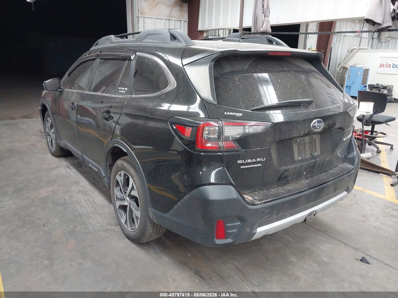 2022 SUBARU OUTBACK LIMITED · 3/11