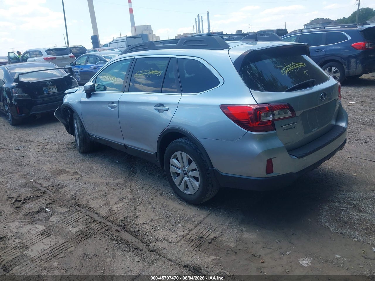 2016 SUBARU OUTBACK 2.5I PREMIUM · 3/11