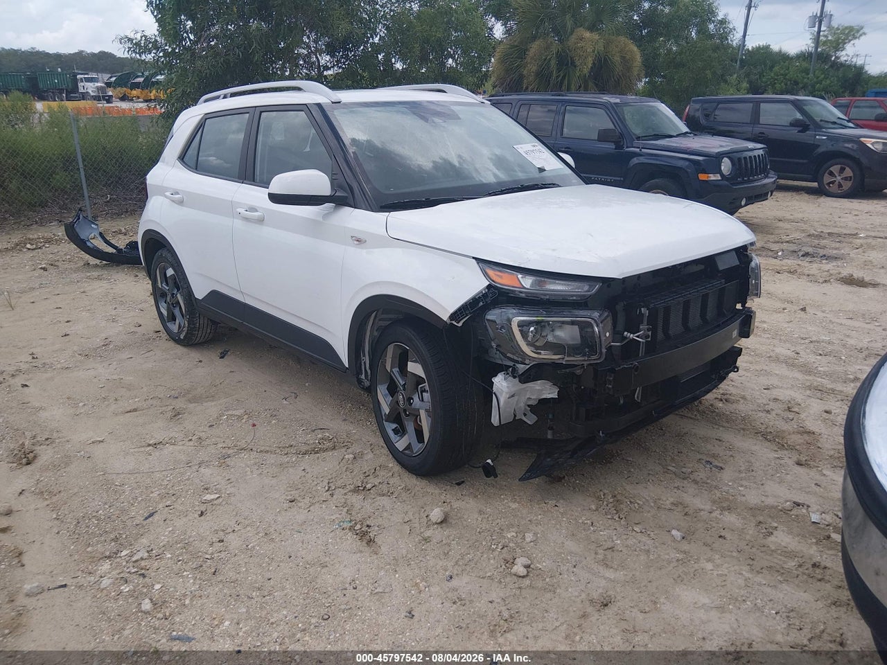 KMHRC8A3XTU****** · 2026 HYUNDAI VENUE SEL