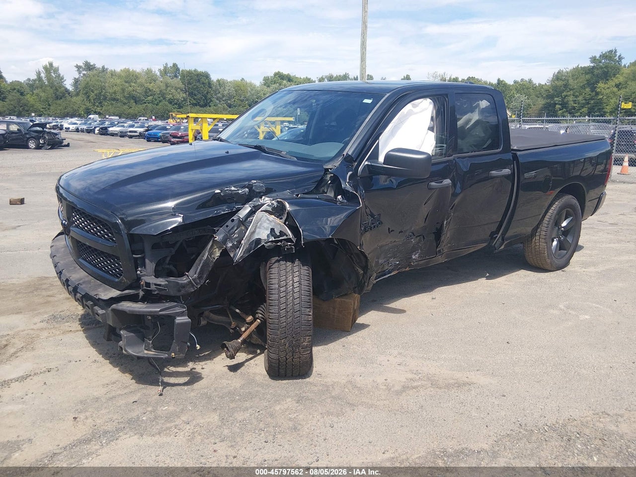 2016 RAM 1500 ST · 2/11