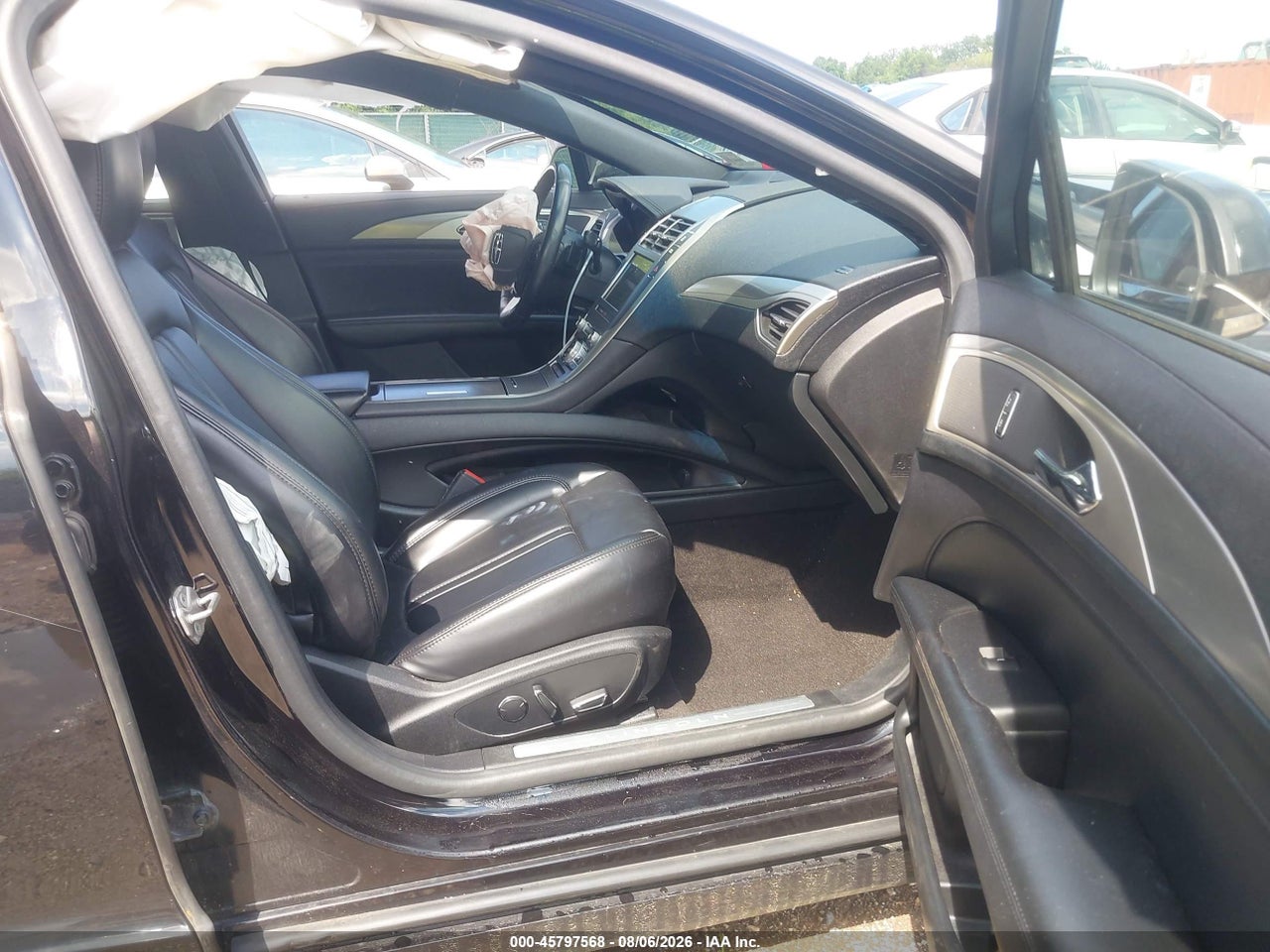 2020 LINCOLN MKZ STANDARD · 5/11