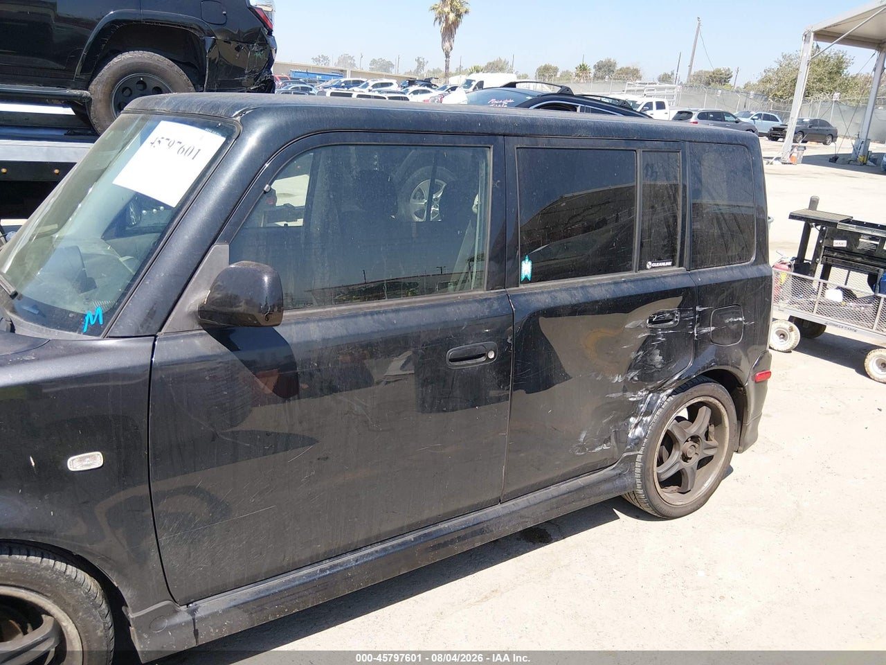 2006 SCION XB   · 6/11