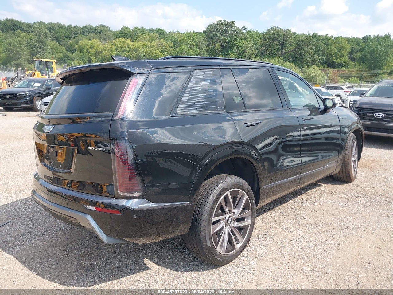 2026 CADILLAC VISTIQ SPORT · 4/11