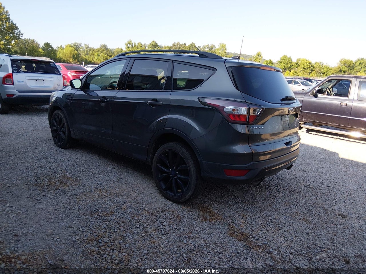 1FMCU0G93HU****** · 2017 FORD ESCAPE SE · 3/11