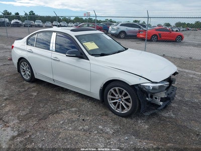 WBA8E1G54HN****** · 2017 BMW 320I