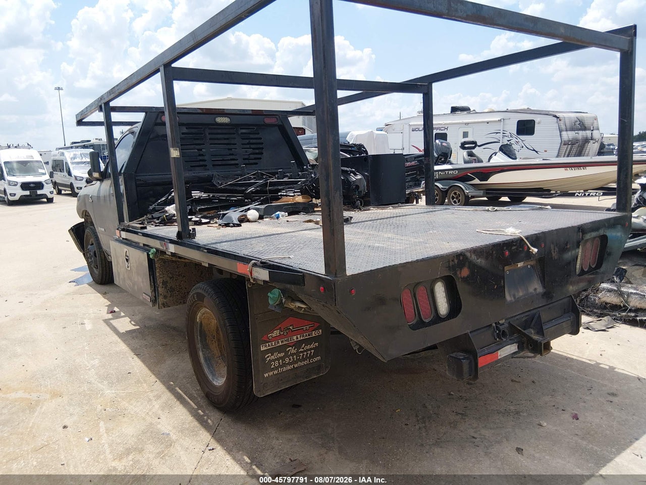 2022 RAM 3500 CHASSIS TRADESMAN/SLT · 3/4