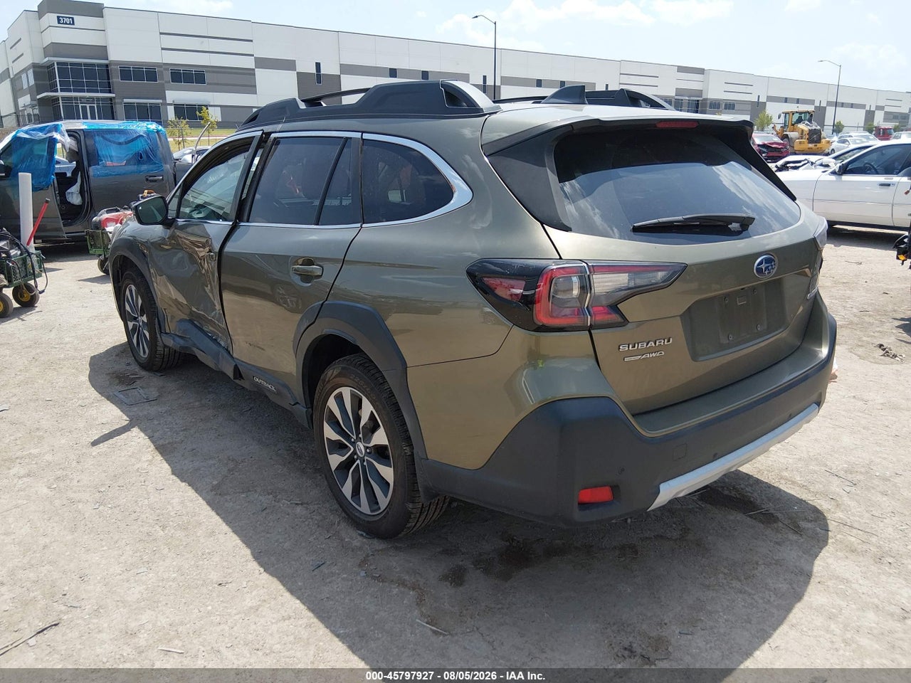 2023 SUBARU OUTBACK LIMITED · 3/11