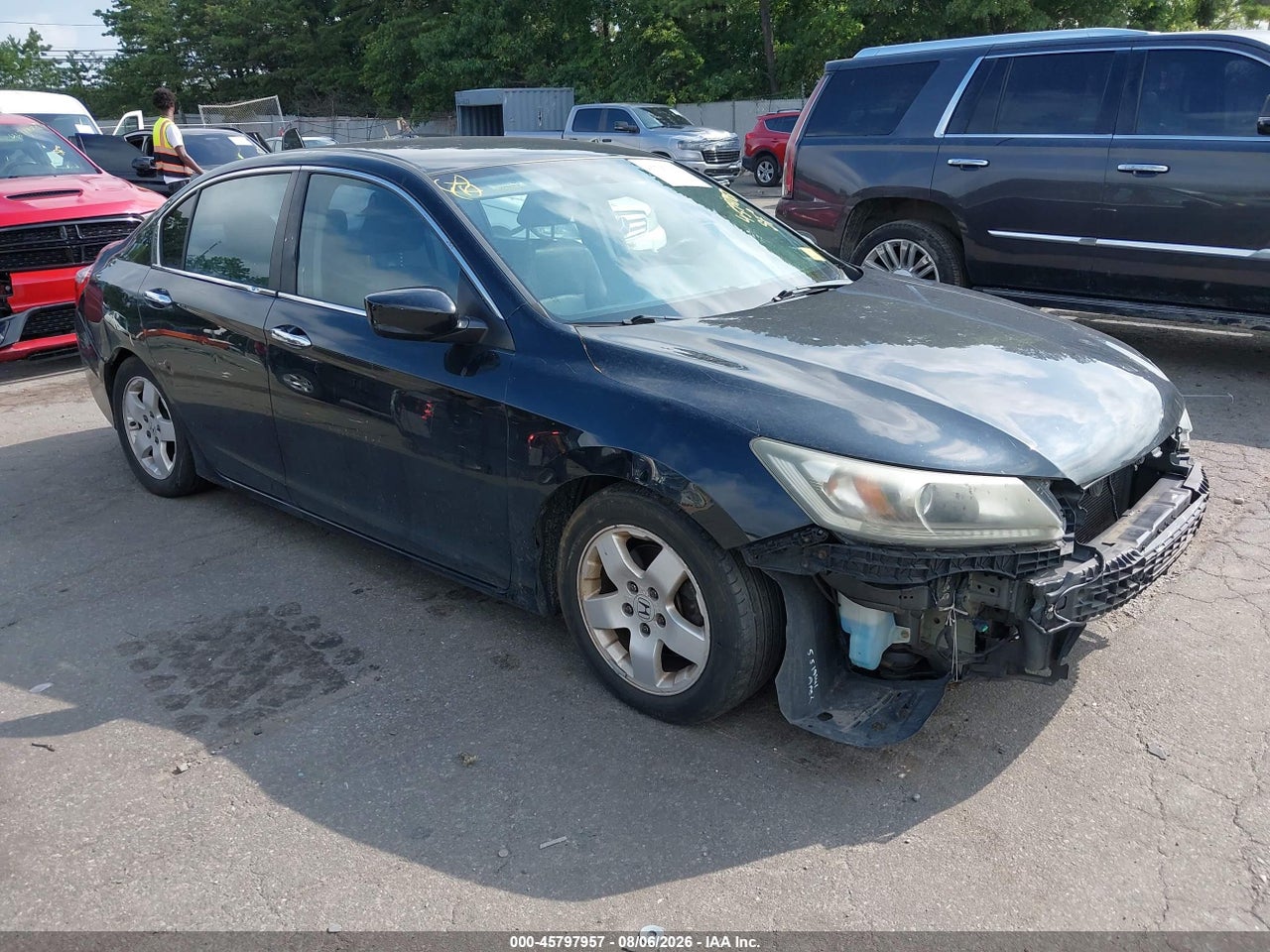 1HGCR2F55DA****** · 2013 HONDA ACCORD SPORT