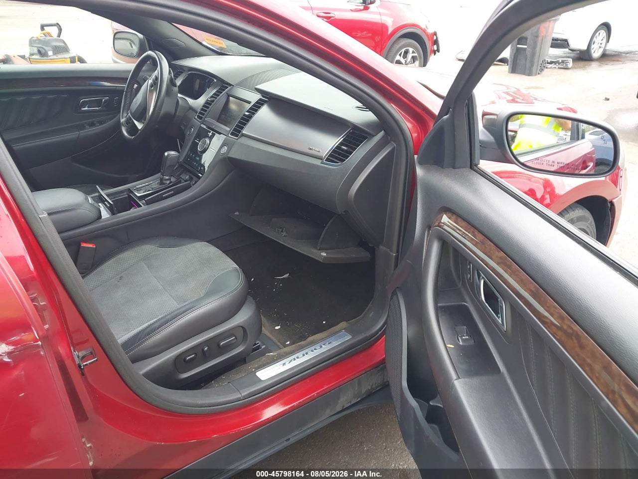 2015 FORD TAURUS SHO · 5/11