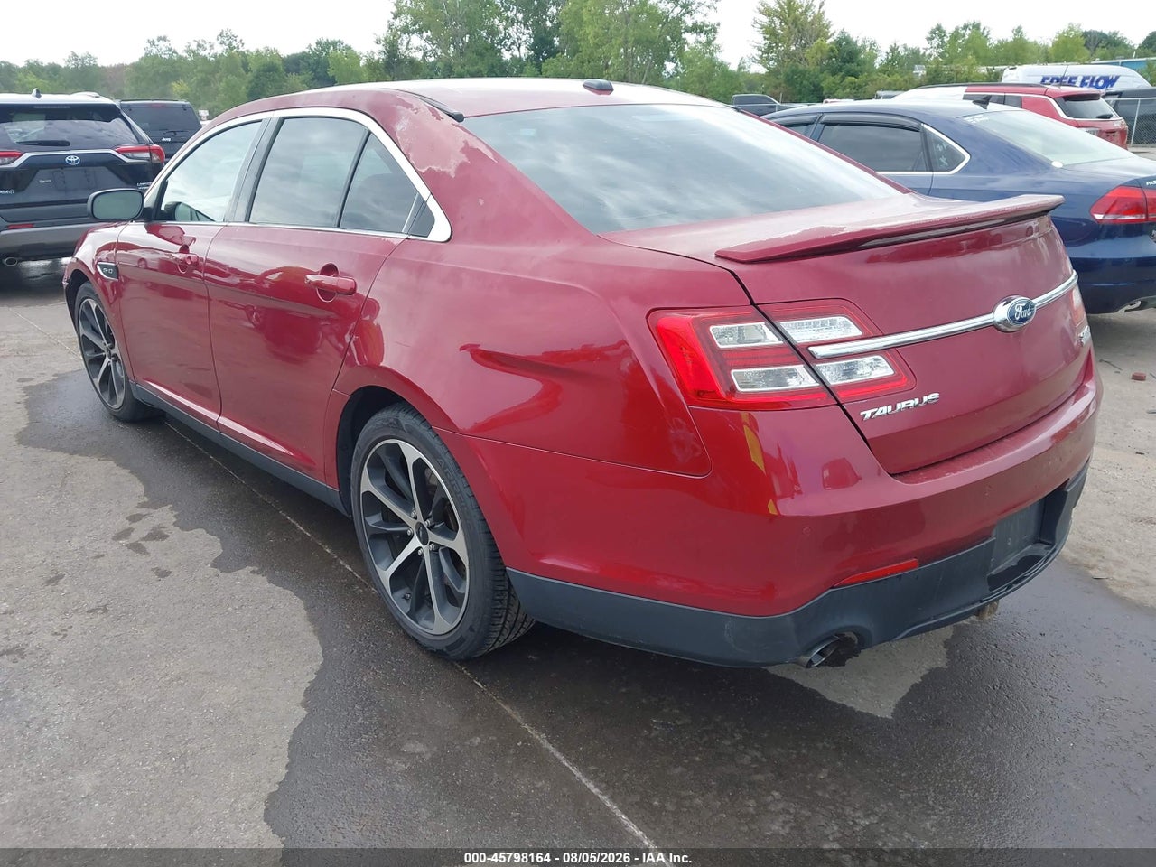 2015 FORD TAURUS SHO · 3/11