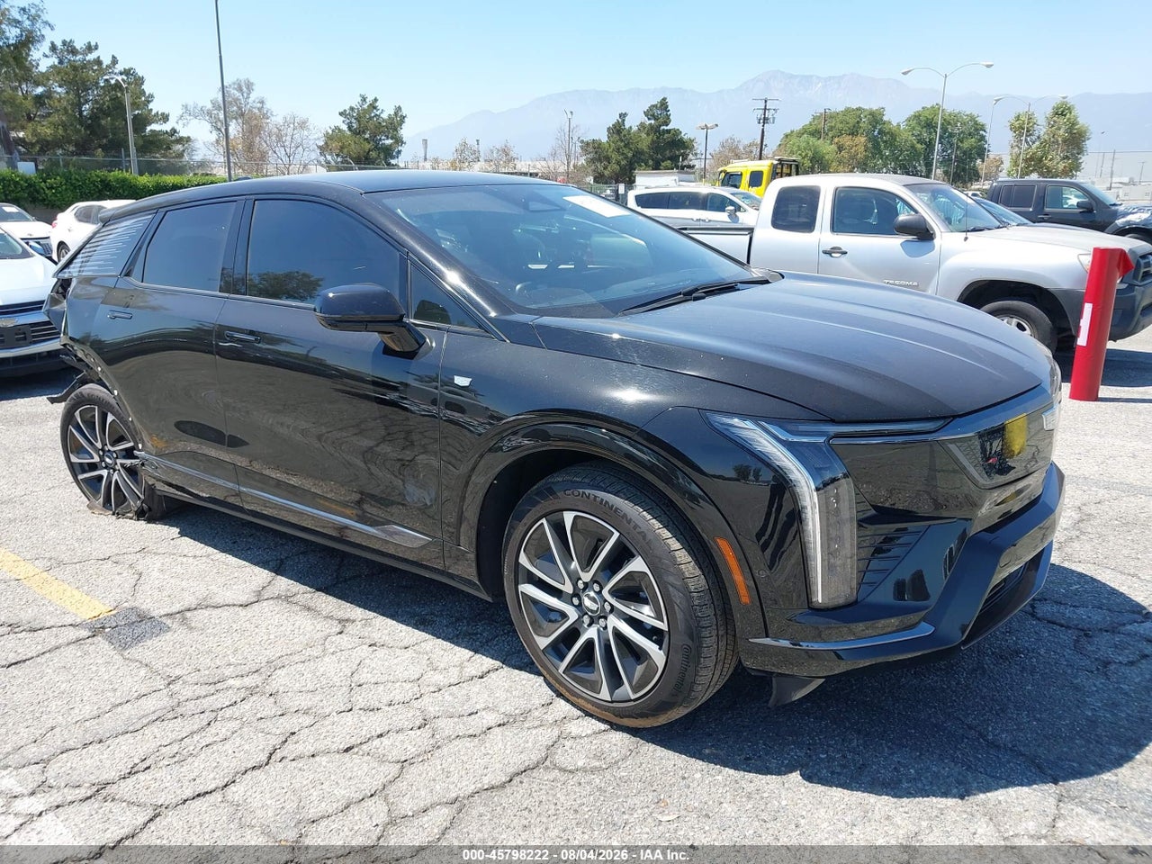 3GYK3EMR3SS****** · 2025 CADILLAC OPTIQ SPORT 1 AWD