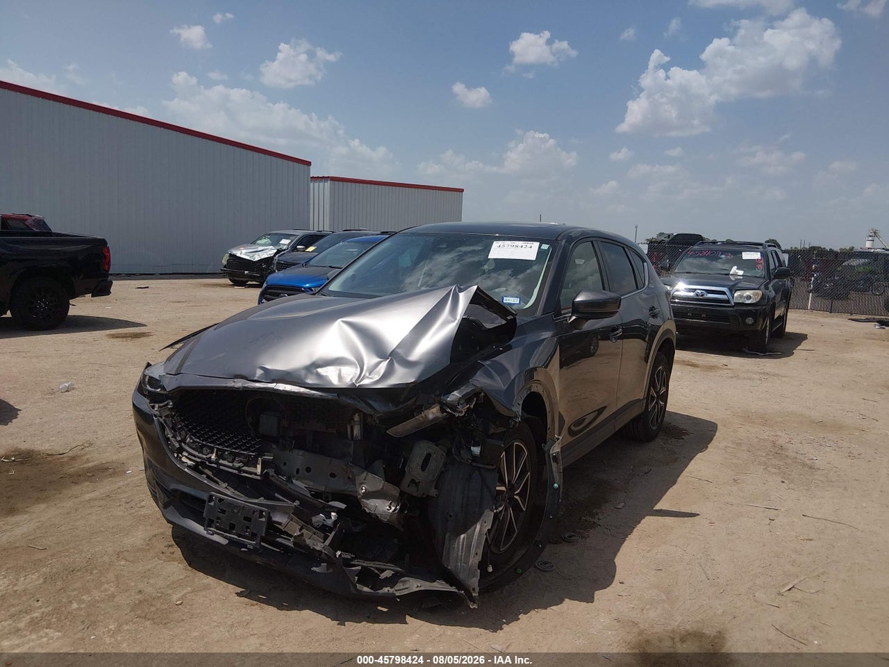2018 MAZDA CX-5 TOURING · 2/10