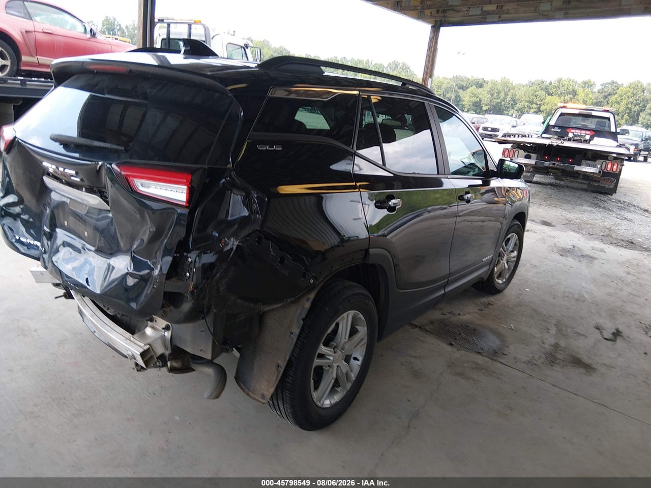2023 GMC TERRAIN FWD SLE · 4/11
