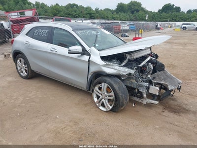 WDCTG4GB4FJ****** · 2015 MERCEDES-BENZ GLA 250 4MATIC