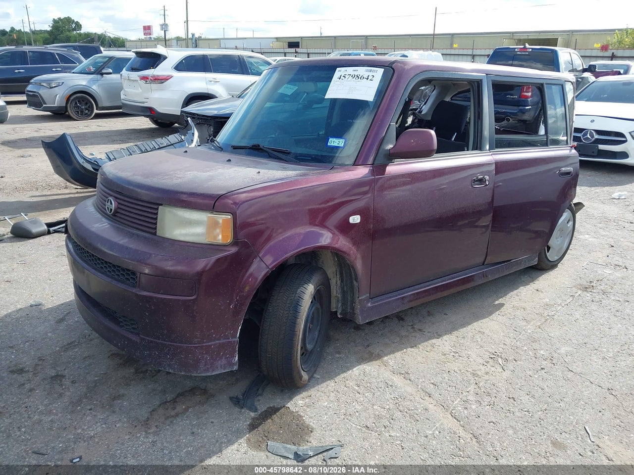 2004 SCION XB · 2/11