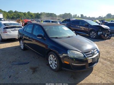 2010 VOLKSWAGEN JETTA LIMITED EDITION