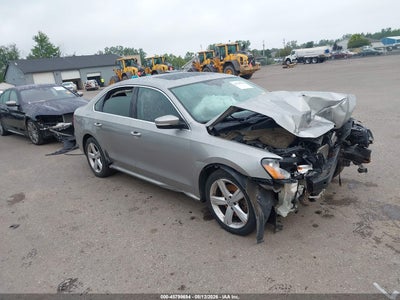 1VWBP7A30DC****** · 2013 VOLKSWAGEN PASSAT 2.5L SE
