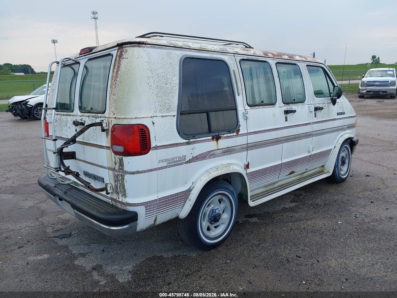 1994 DODGE RAM VAN B250 · 4/11
