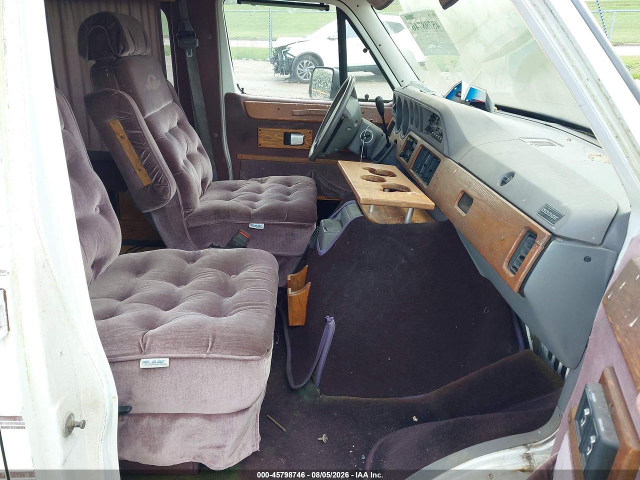 1994 DODGE RAM VAN B250 · 5/11