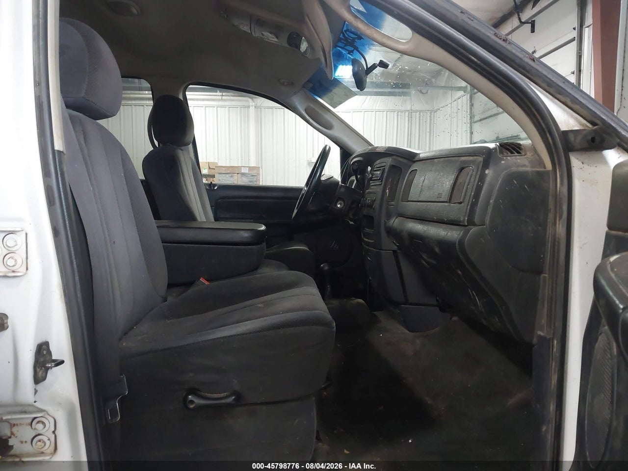 2002 DODGE RAM 1500 ST · 5/11