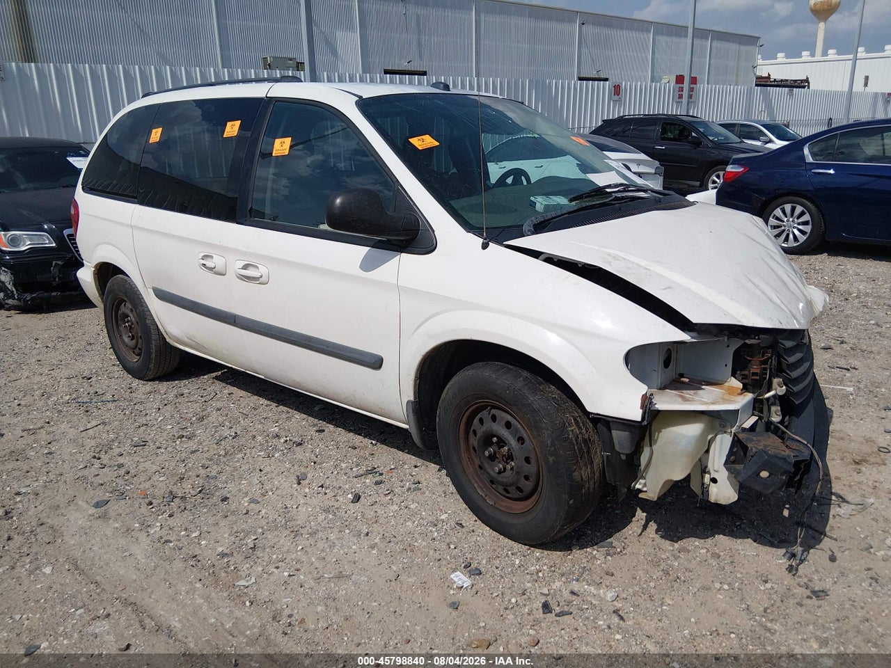 1C4GP45R05B****** · 2005 CHRYSLER TOWN &amp; COUNTRY