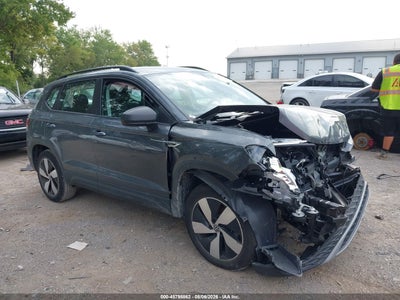 3VV8X7B24RM****** · 2024 VOLKSWAGEN TAOS 1.5T S