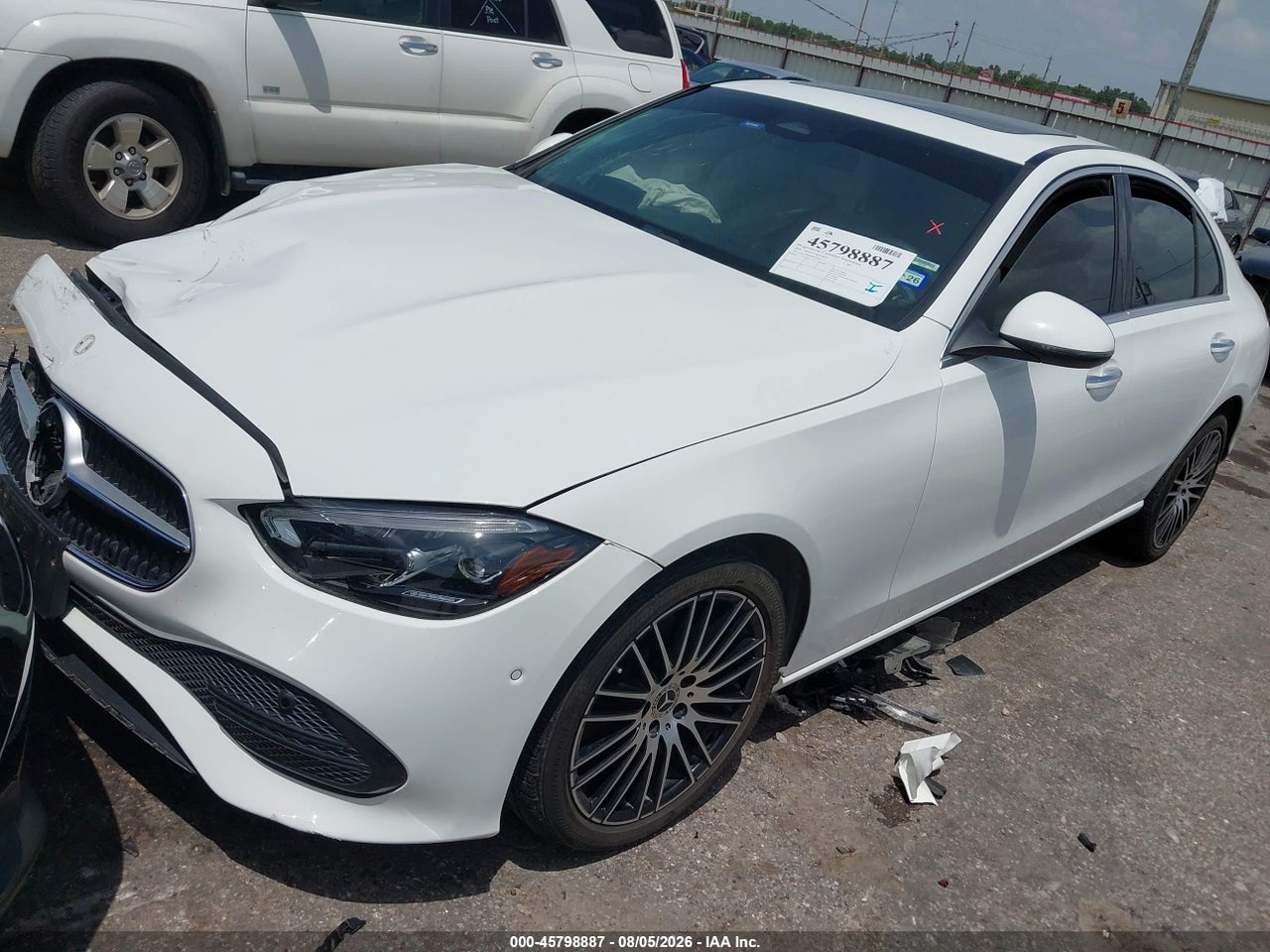 2024 MERCEDES-BENZ C 300 · 2/10
