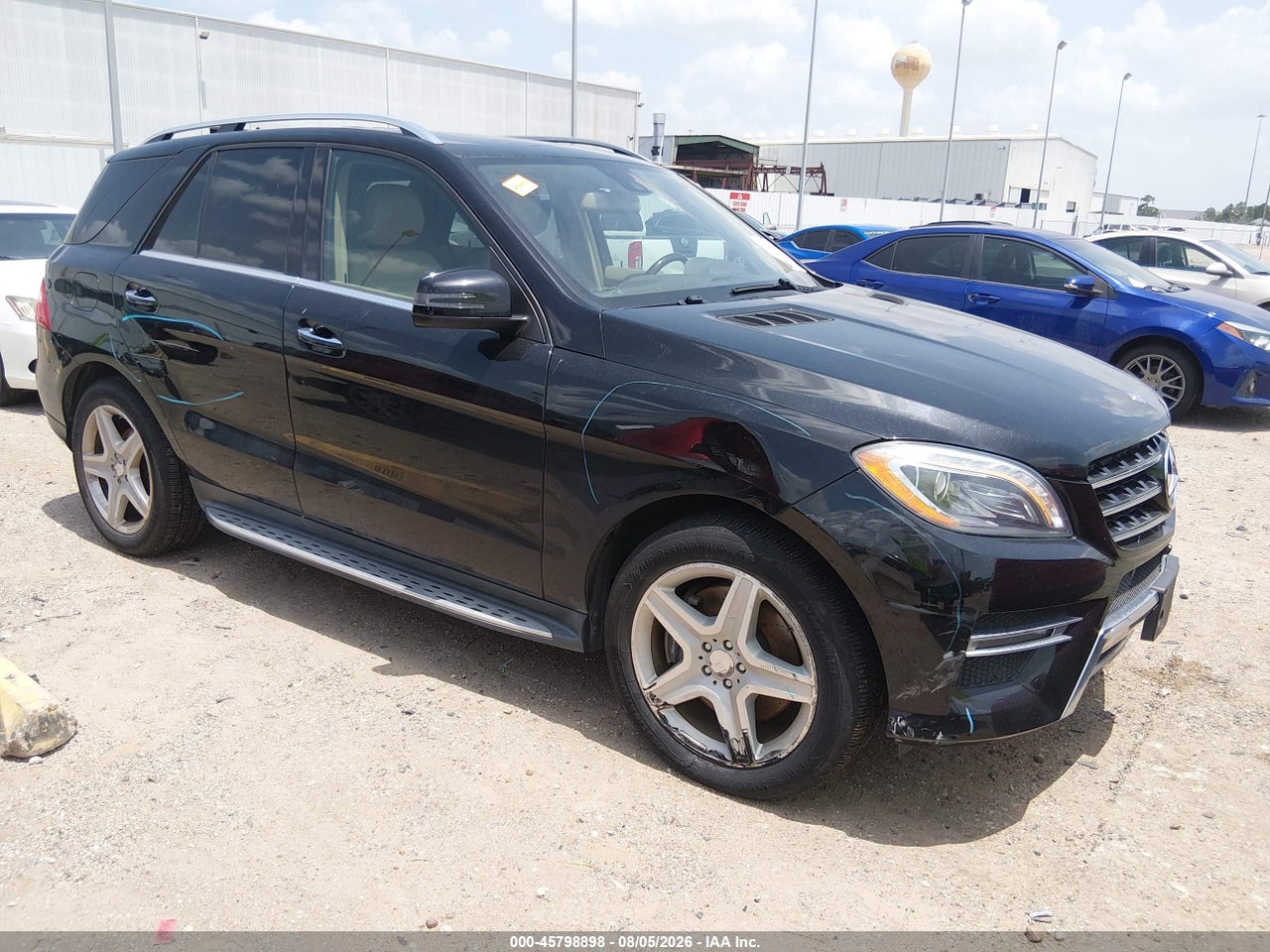 4JGDA7DB3EA****** · 2014 MERCEDES-BENZ ML 550 4MATIC