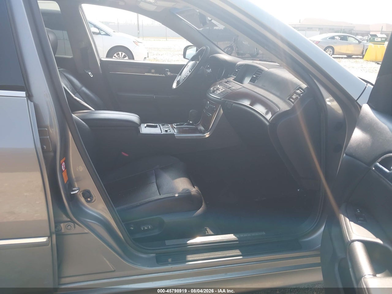 2008 INFINITI M35X · 5/11