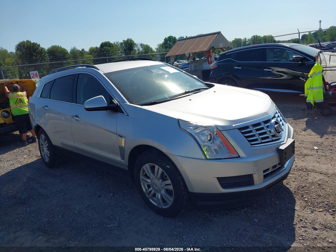 3GYFNAE31FS****** · 2015 CADILLAC SRX STANDARD