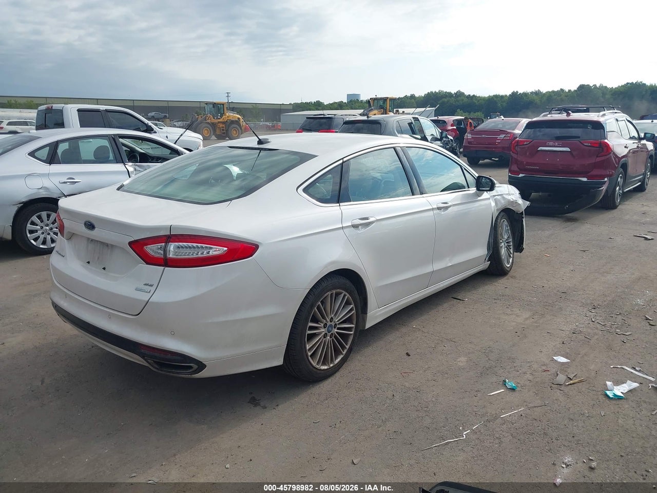 3FA6P0H93DR****** · 2013 FORD FUSION SE · 4/11