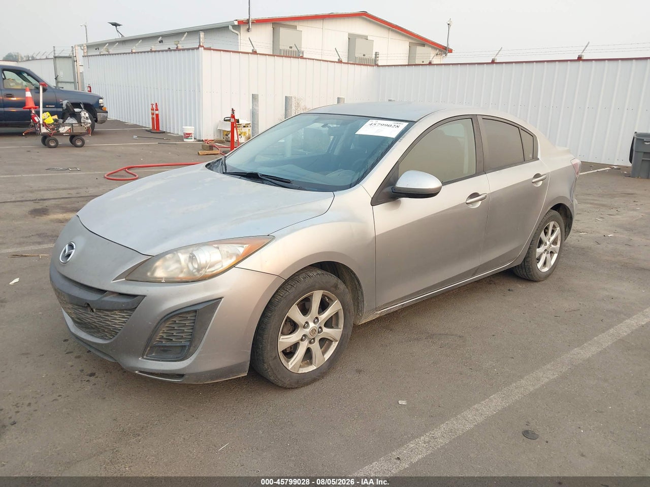 2011 MAZDA MAZDA3 I TOURING · 2/11