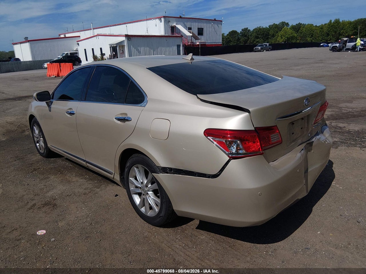 2011 LEXUS ES 350 · 3/11