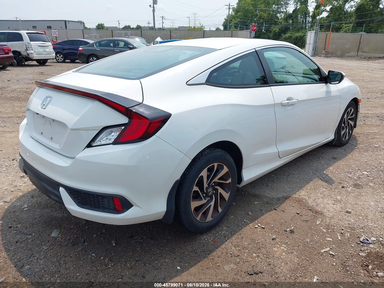 2016 HONDA CIVIC LX-P · 4/11
