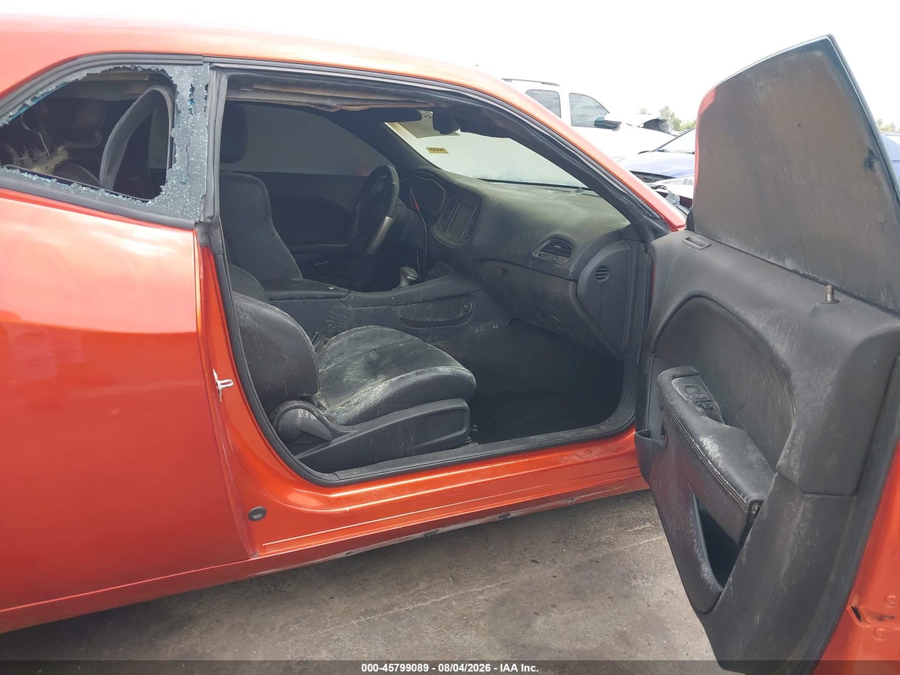 2015 DODGE CHALLENGER SRT 392 · 5/11