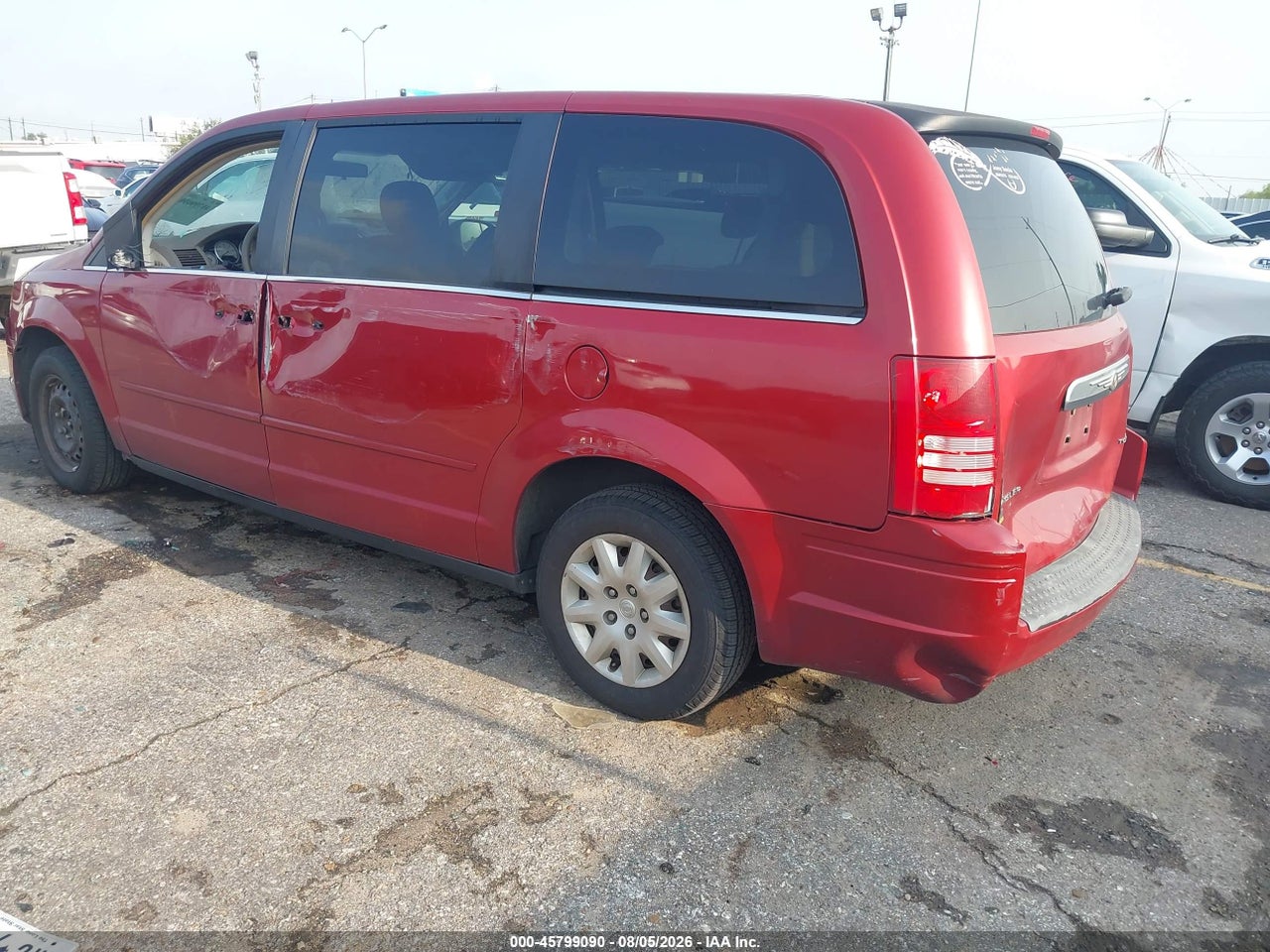 2009 CHRYSLER TOWN &amp; COUNTRY LX · 3/11
