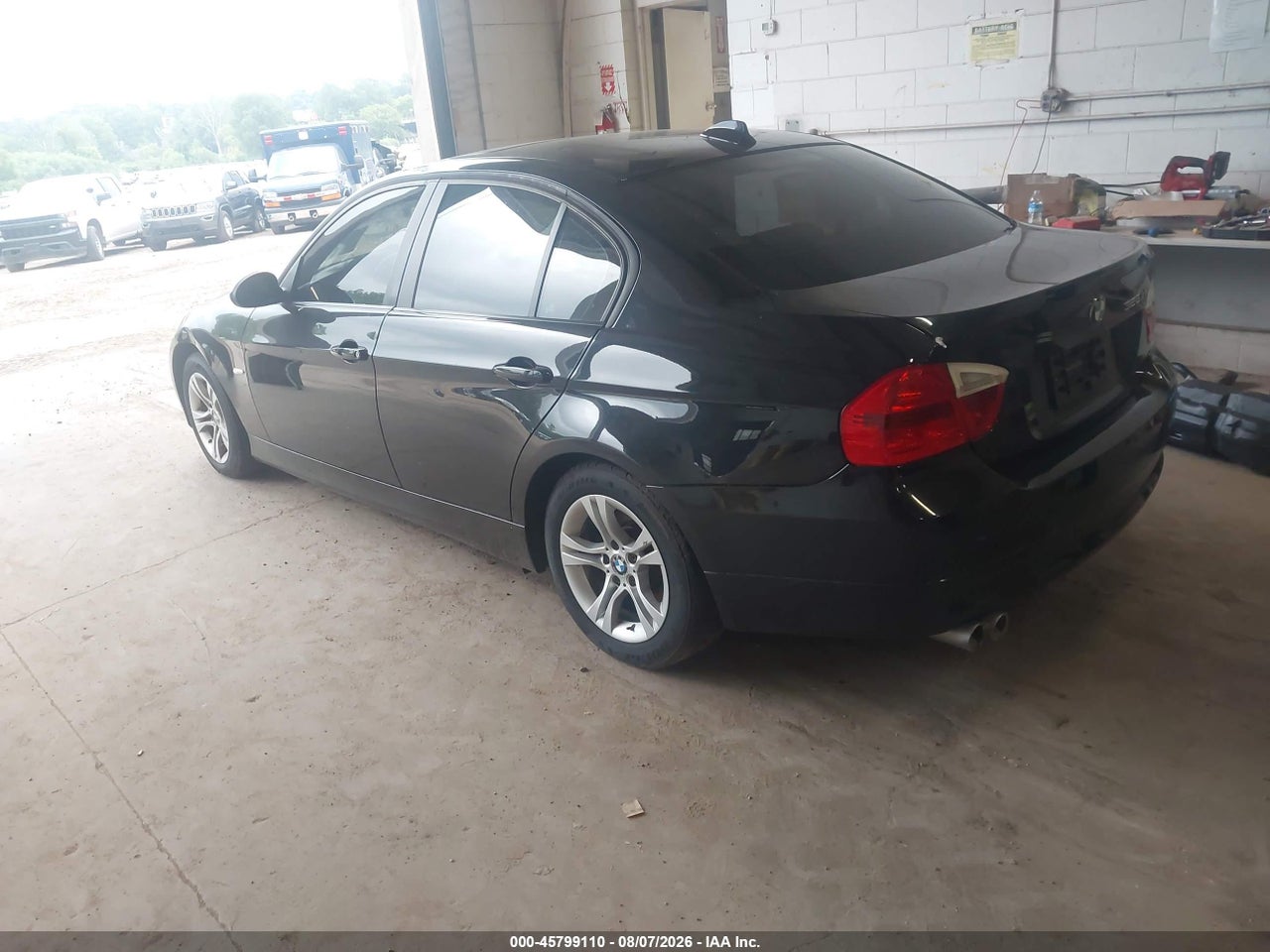 2008 BMW 328XI   · 3/10