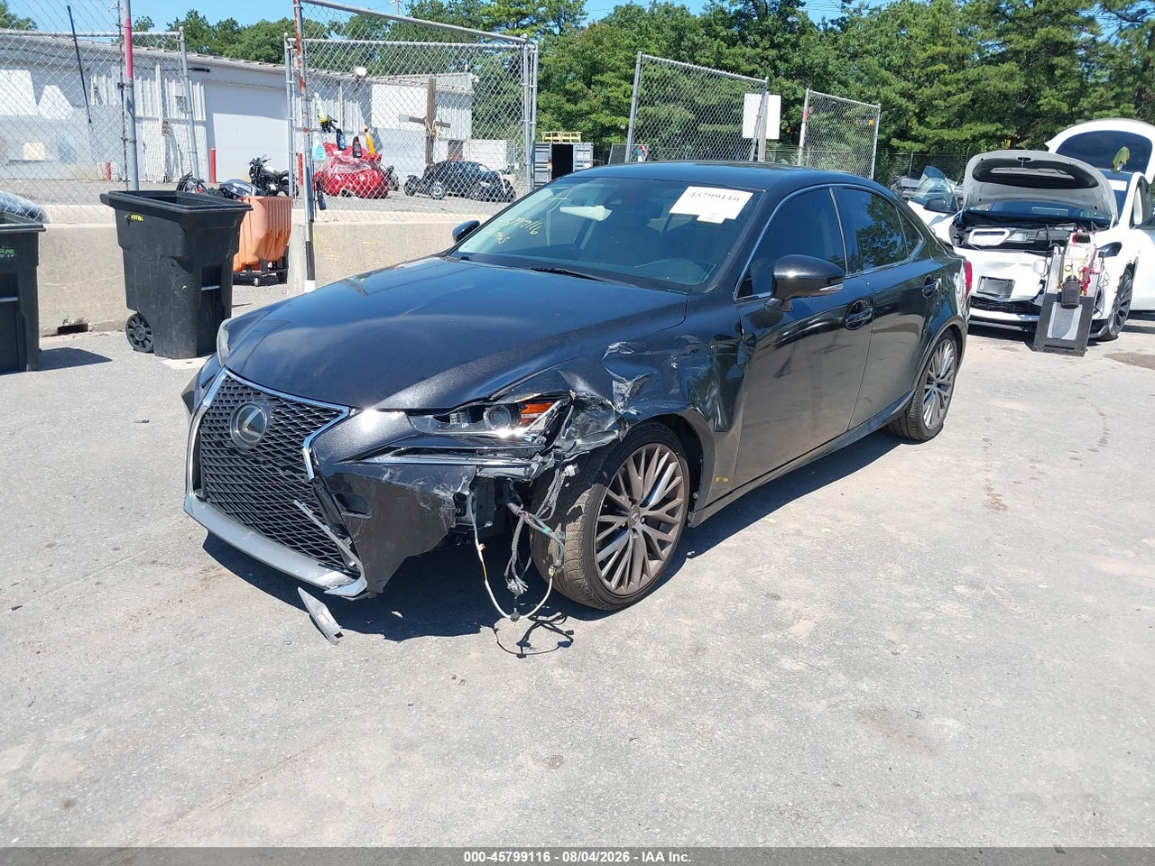2017 LEXUS IS 200T · 6/11