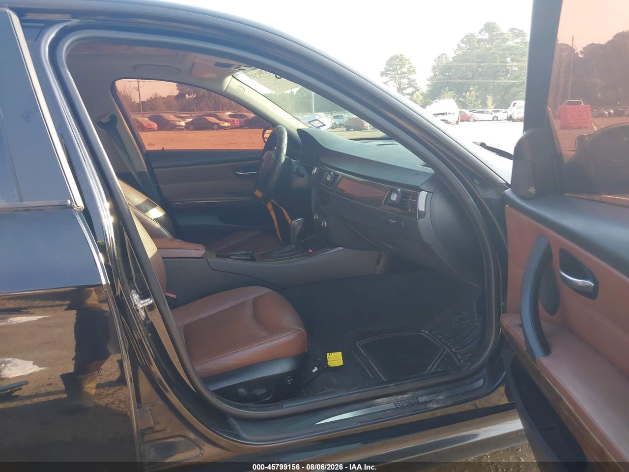 2010 BMW 328I · 5/11