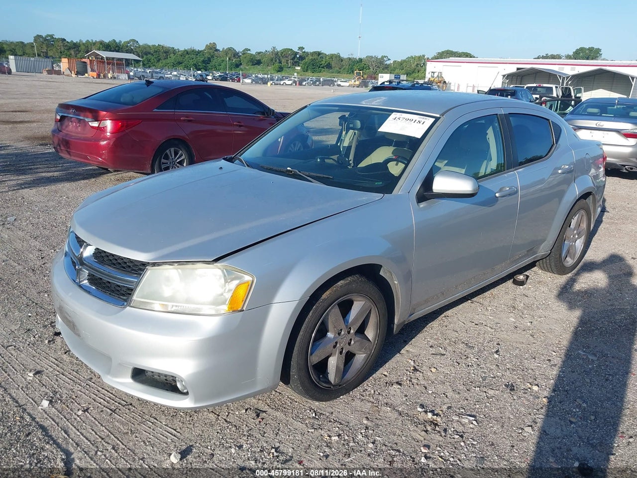 2011 DODGE AVENGER LUX · 2/11