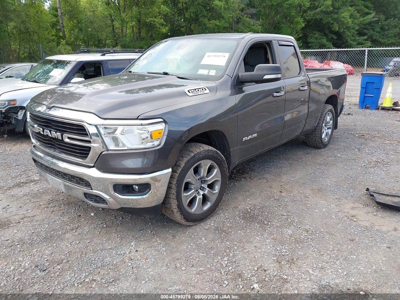 2020 RAM 1500 BIG HORN  4X4 6'4 BOX · 2/11