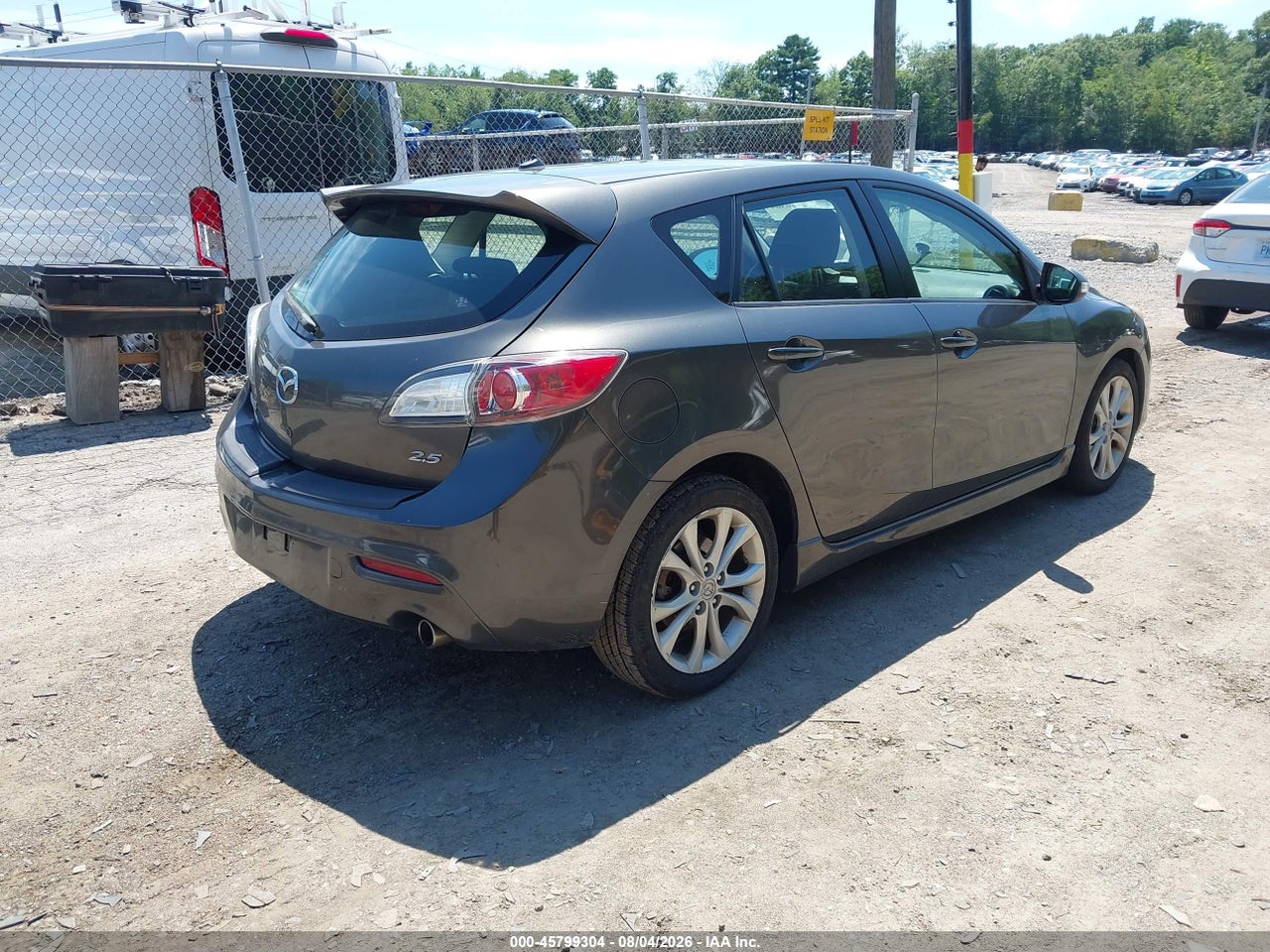 2010 MAZDA MAZDA3 S SPORT · 4/11