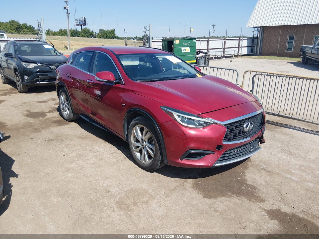 2017 INFINITI QX30 LUXURY